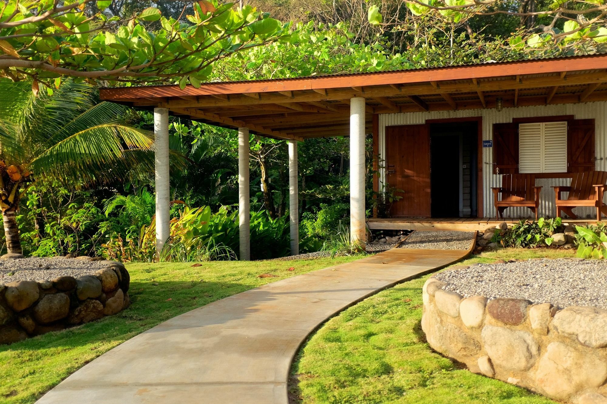 Pagua Bay House - Oceanfront Cabana'S Marigot Exterior photo